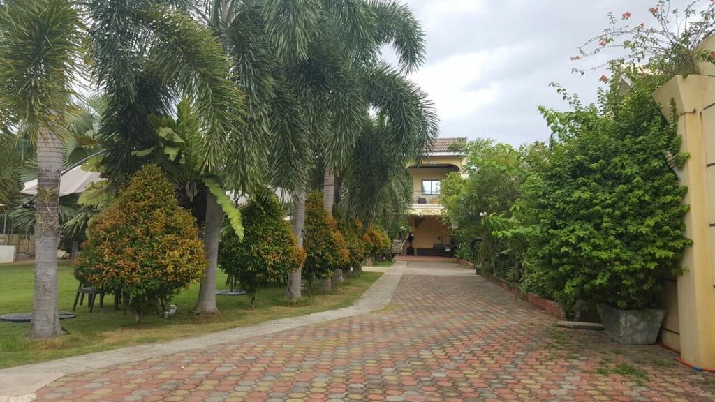 Mactan Breeze - Airport Bed And Breakfast Lapu-Lapu City Exterior foto