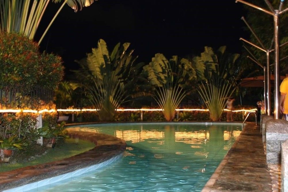 Mactan Breeze - Airport Bed And Breakfast Lapu-Lapu City Exterior foto